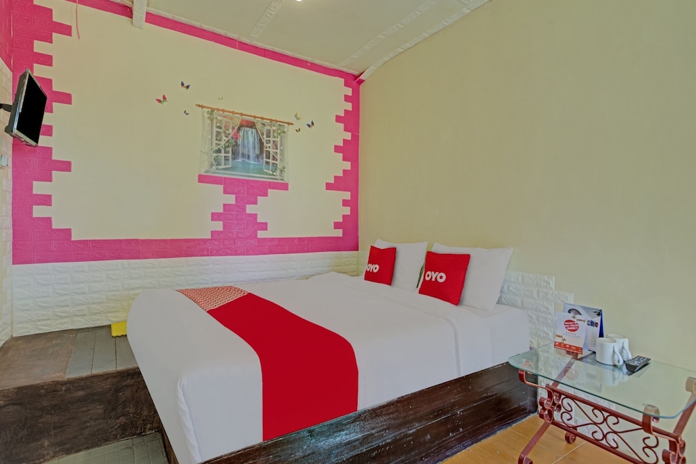 Hotel O Villa Inn App Trawas Bintaro Syariah 7/28