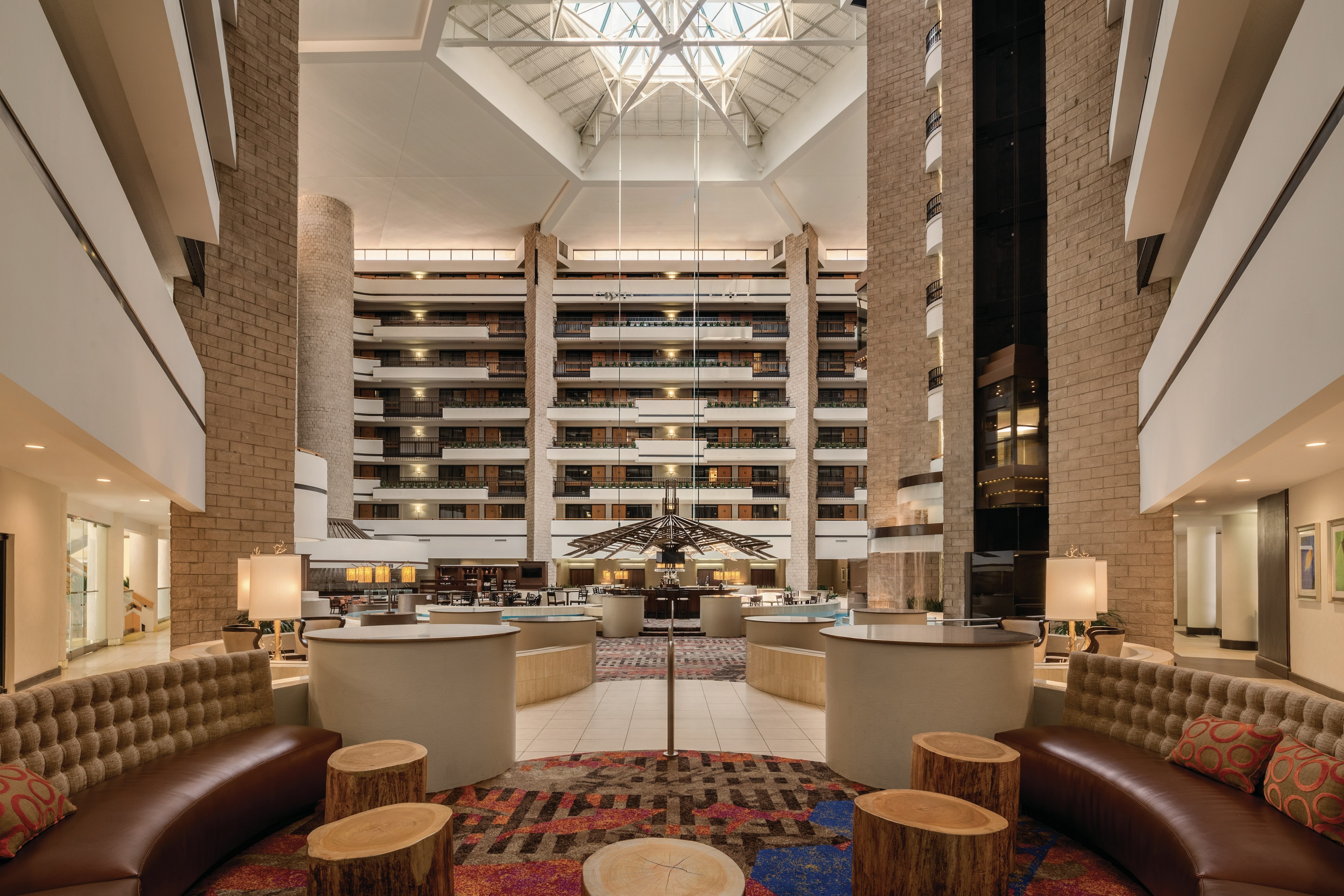 Embassy Suites by Hilton Orlando International Drive ICON Park 63/86