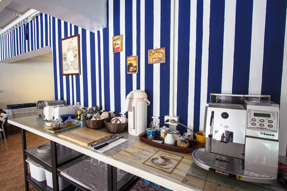 Nautical Home Bed & Breakfast Khaolak 56/68