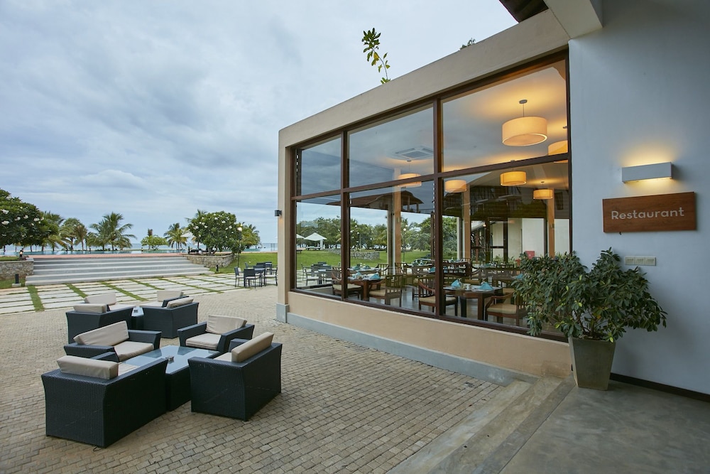 The Calm Resort and Spa 43/50
