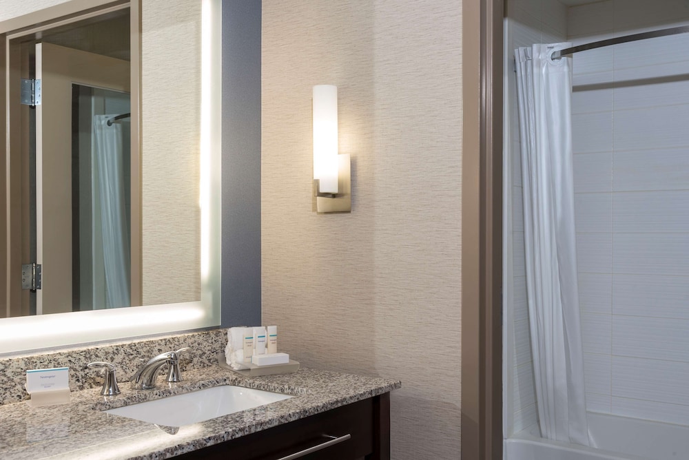 Homewood Suites by Hilton Grand Rapids Downtown 21/56