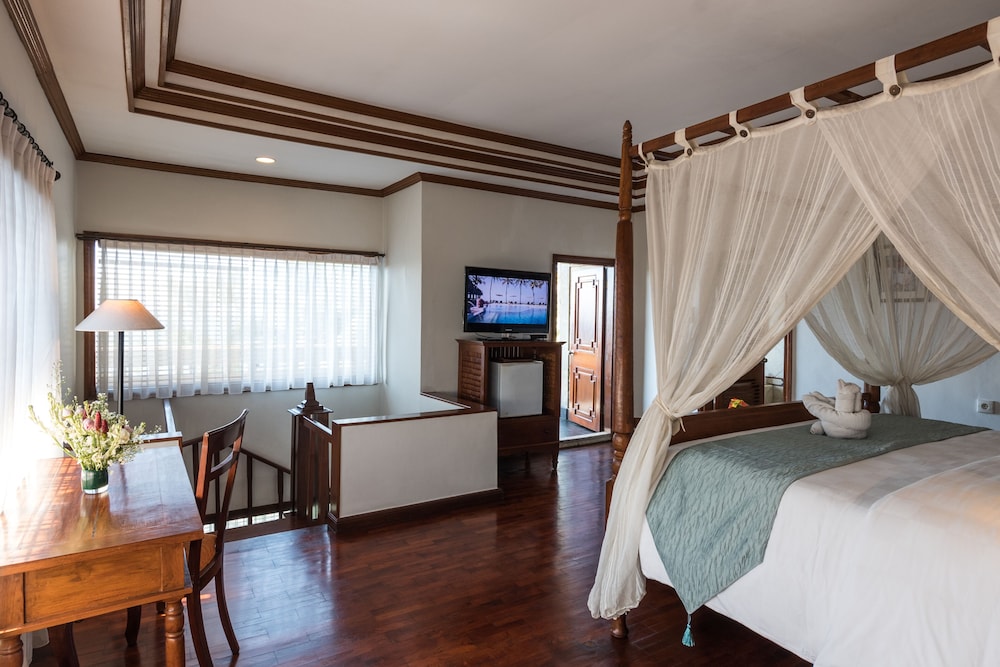 Ramayana Candidasa Beach Resort 19/77