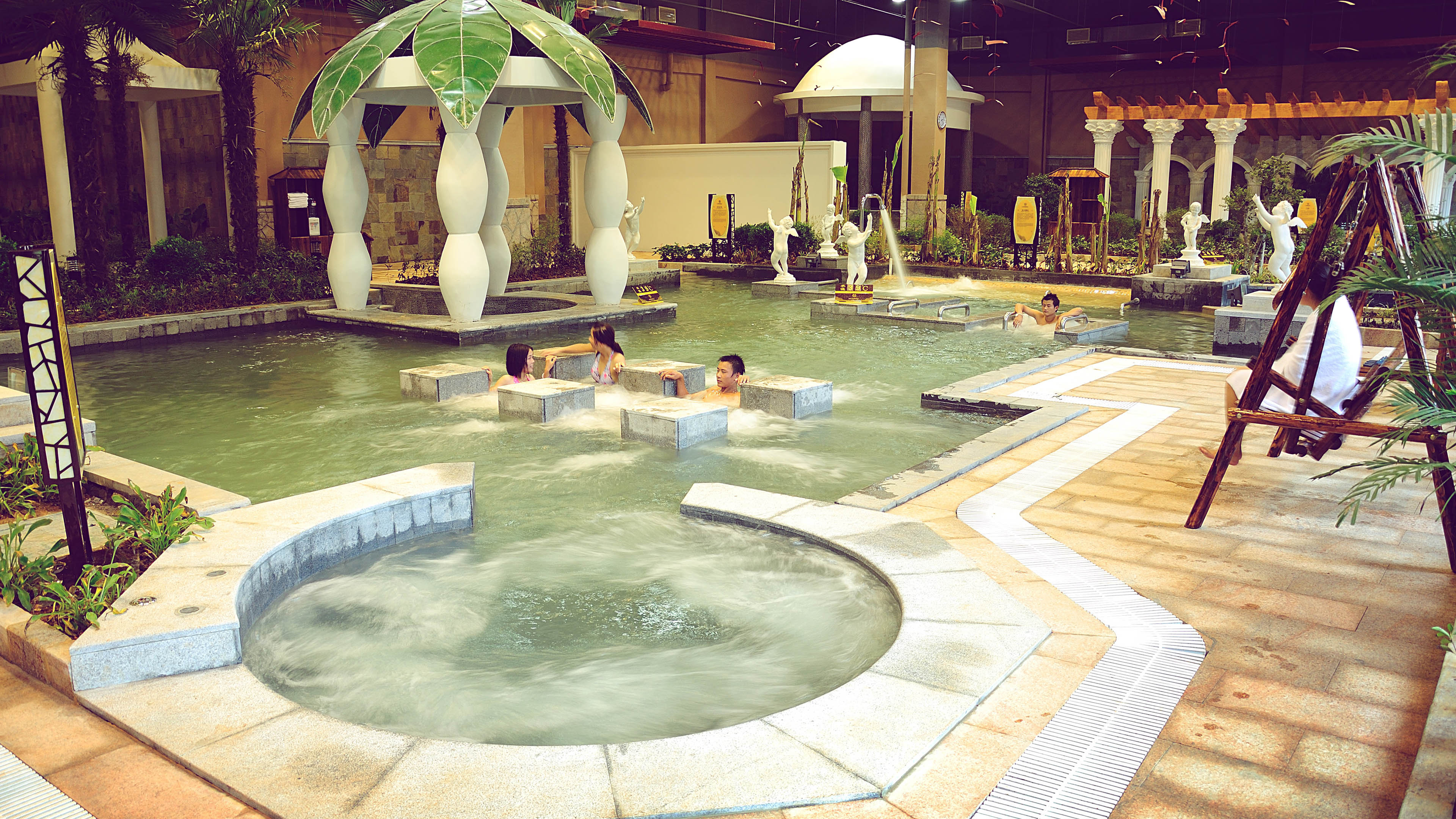HOLIDAY INN RESORT CHAOHU HOT SPRING 19/40