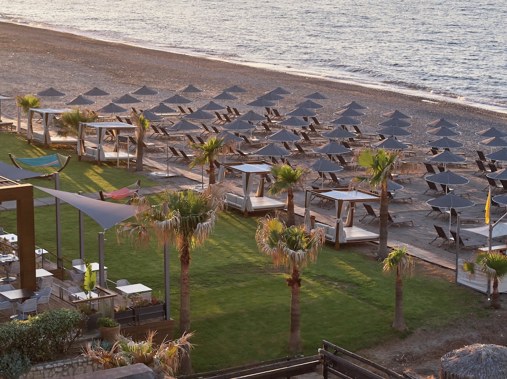 Minoa Palace Resort 55/68