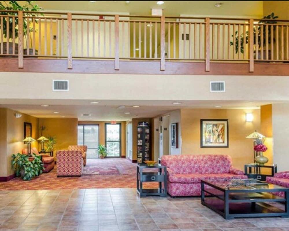 Comfort Inn and Suites York, PA 27/44
