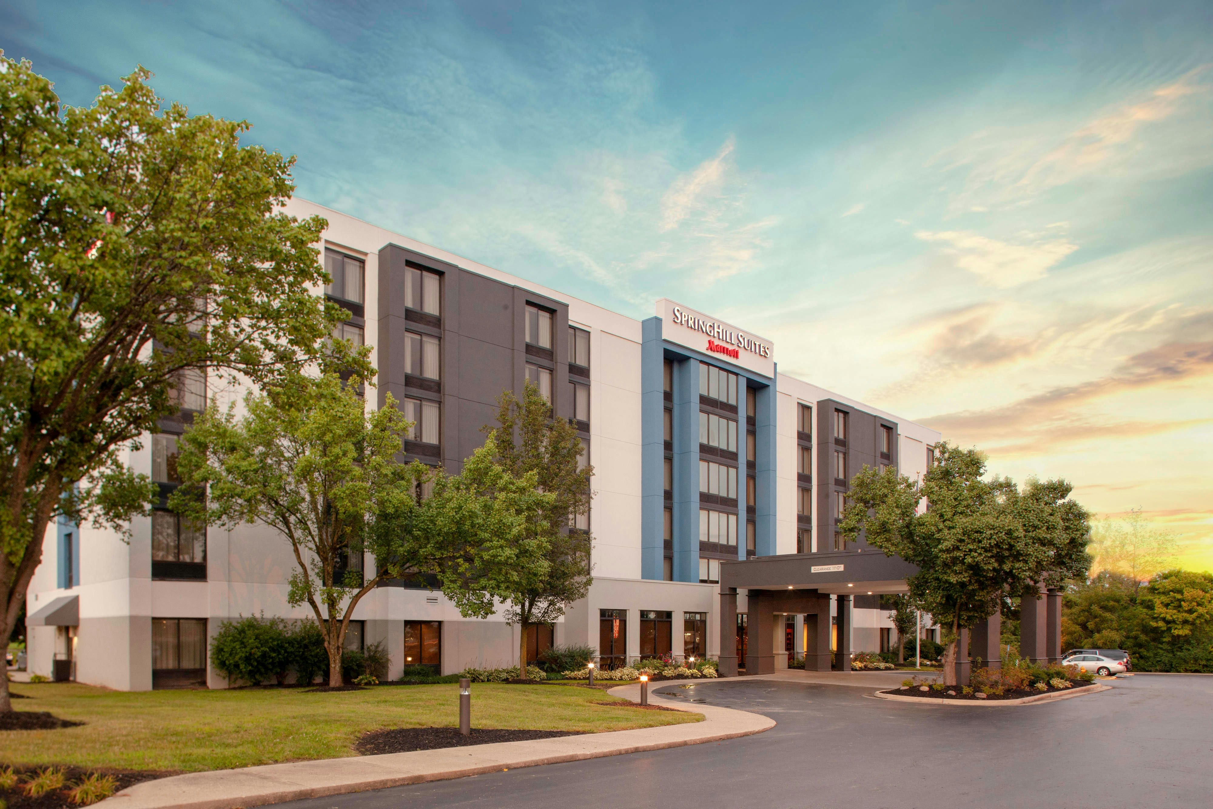 SpringHill Suites Cincinnati North/Forest Park 2/44