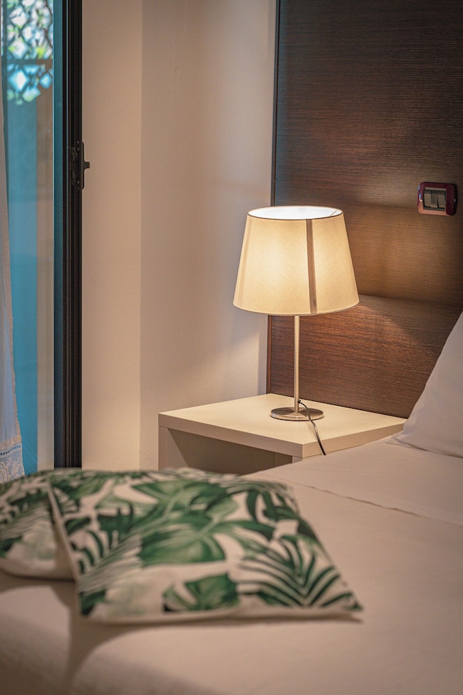 Residence Hotel Al Belvedere Salina 40/78