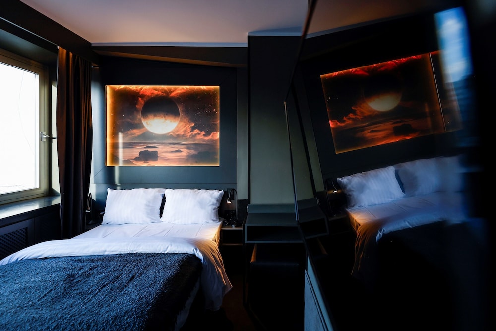 Sleephotels Cosmos 10/41