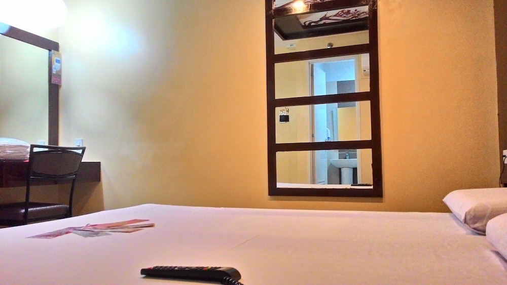 Hotel Sogo Edsa Cubao 20/55
