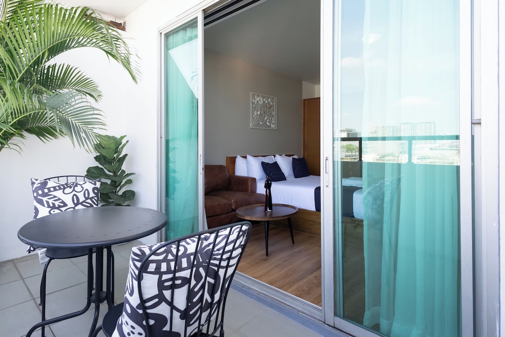 Capital O 564 Nature Boutique Hotel (ex OYO 564) 45/54