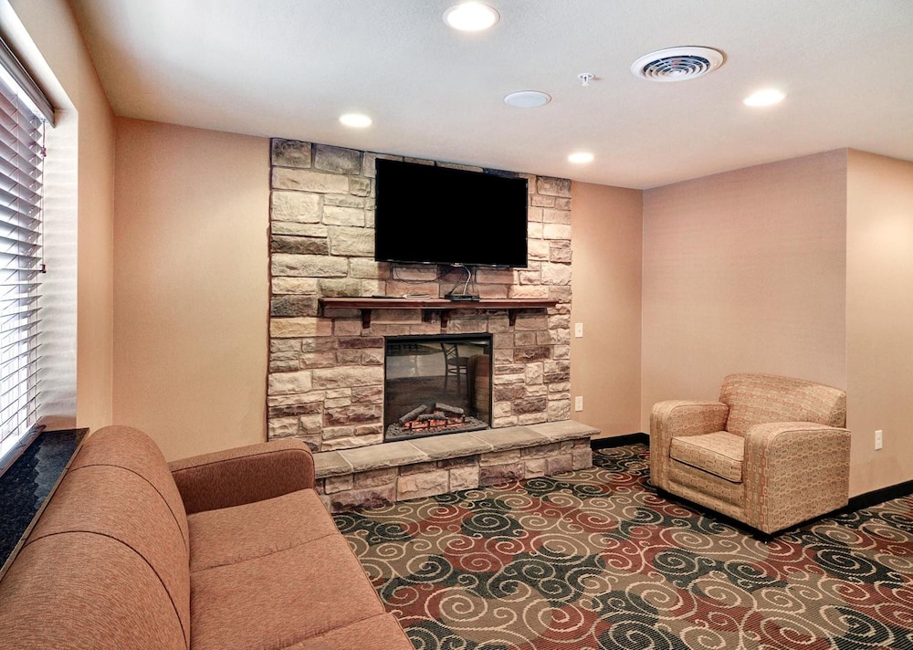 Cobblestone Inn Amp Suites Big Lake Tx 48/80