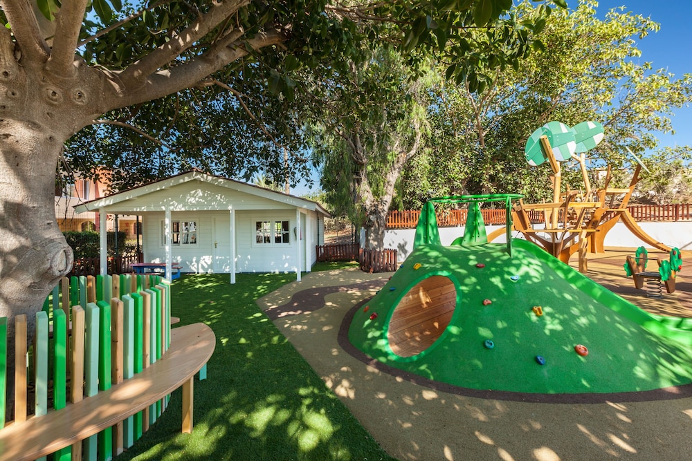Abora Interclub Atlantic by Lopesan Hotels 57/70