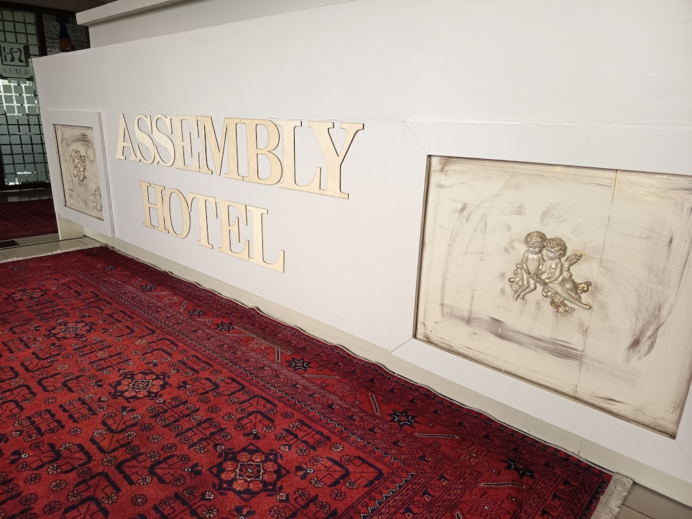 ASSEMBLY HOTEL 5/45