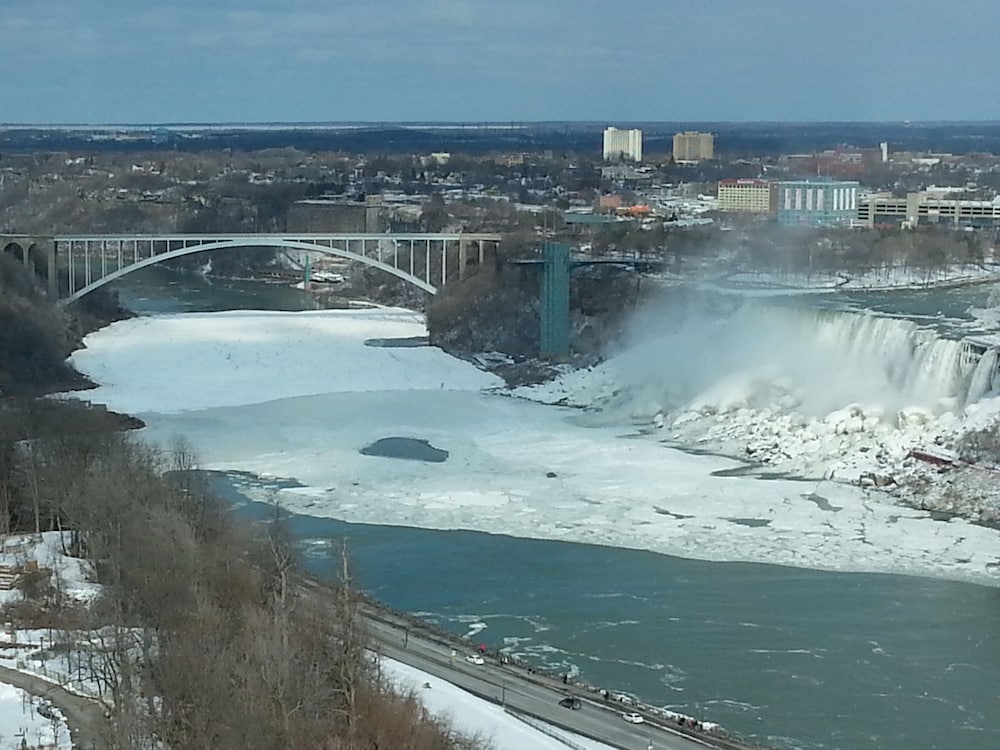The Tower Hotel Fallsview 43/50