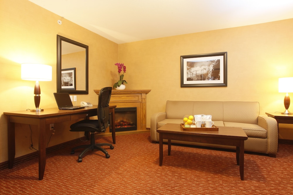 Pomeroy Hotel And Conference Centre Fort St John 43/54