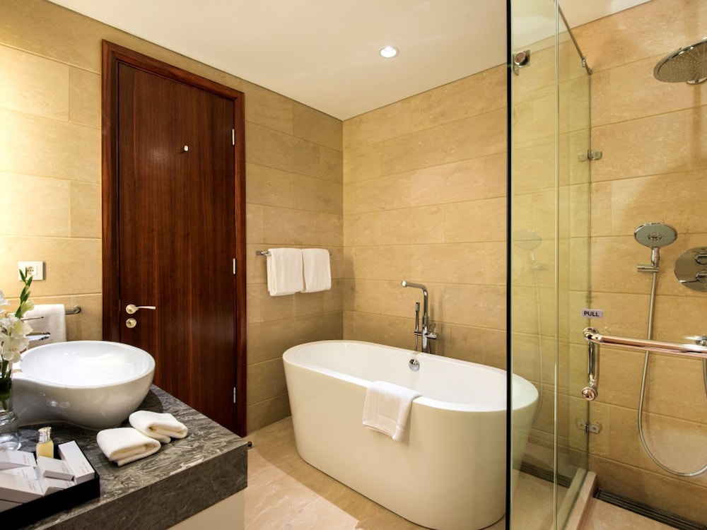 Oakwood Suites La Maison Jakarta 12/31