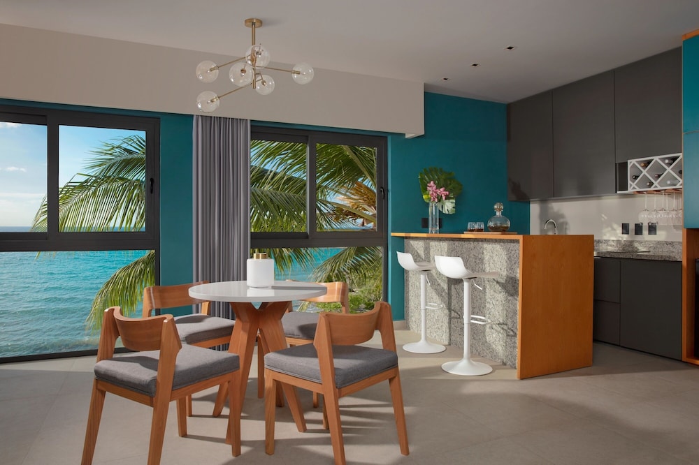 Dreams Cozumel Cape Resort & Spa 12/60