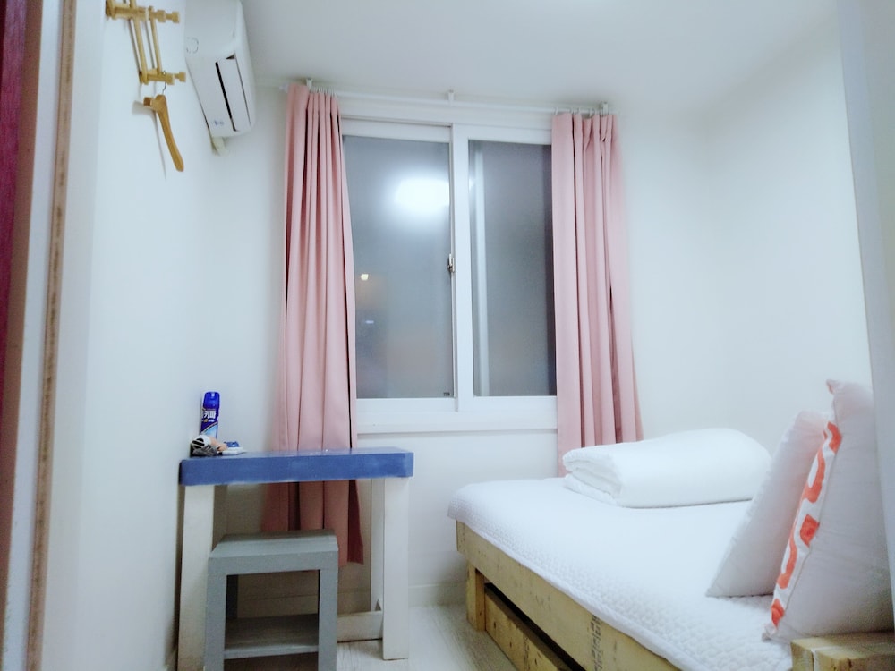 Slow Citi Guesthouse - Hostel 13/50