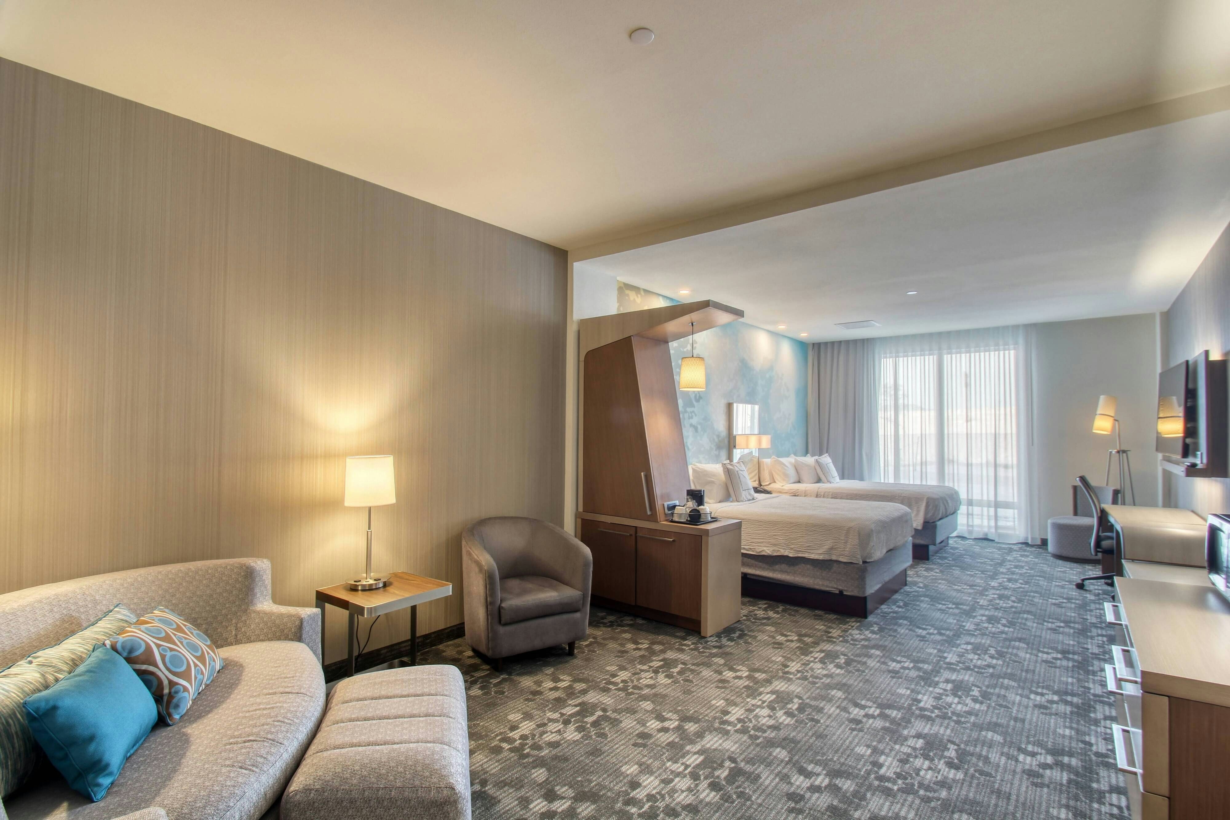 room, 2 queen beds