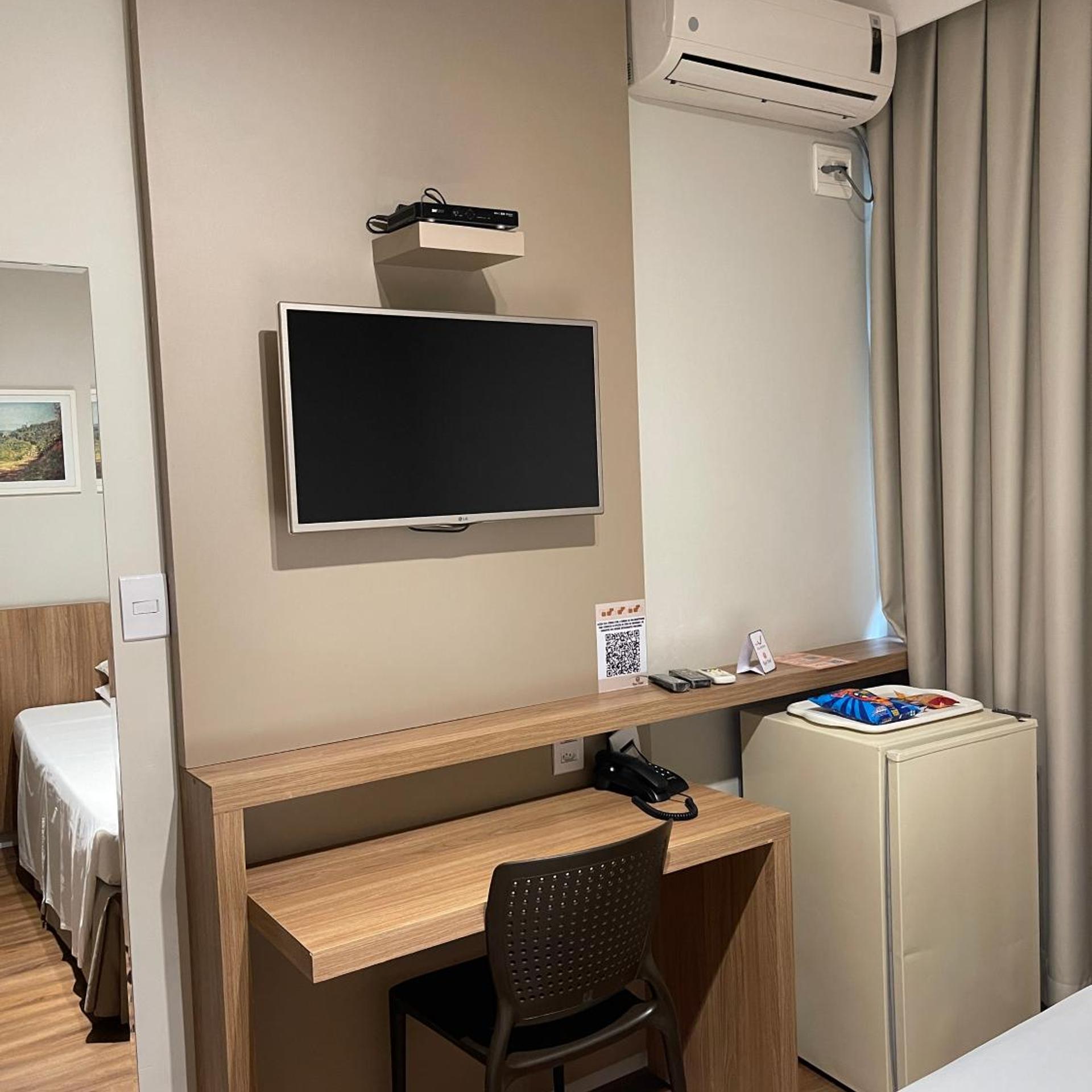 Real Hotel 23/30