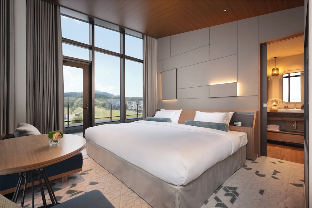 Panorama, Premium, King Bed