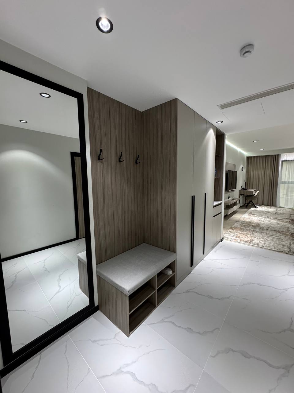 ASIA GRAND HOTEL 24/34