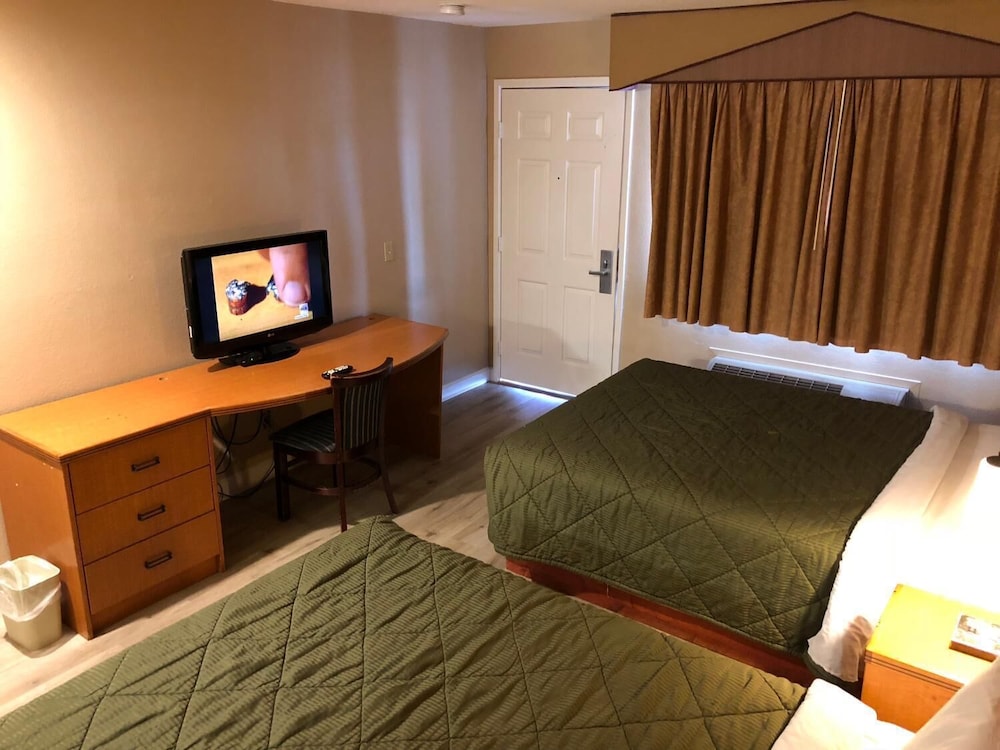 Valley Inn 29/44
