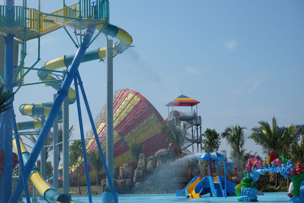 Vinpearl Resort and Golf Nam Hoi An 71/78