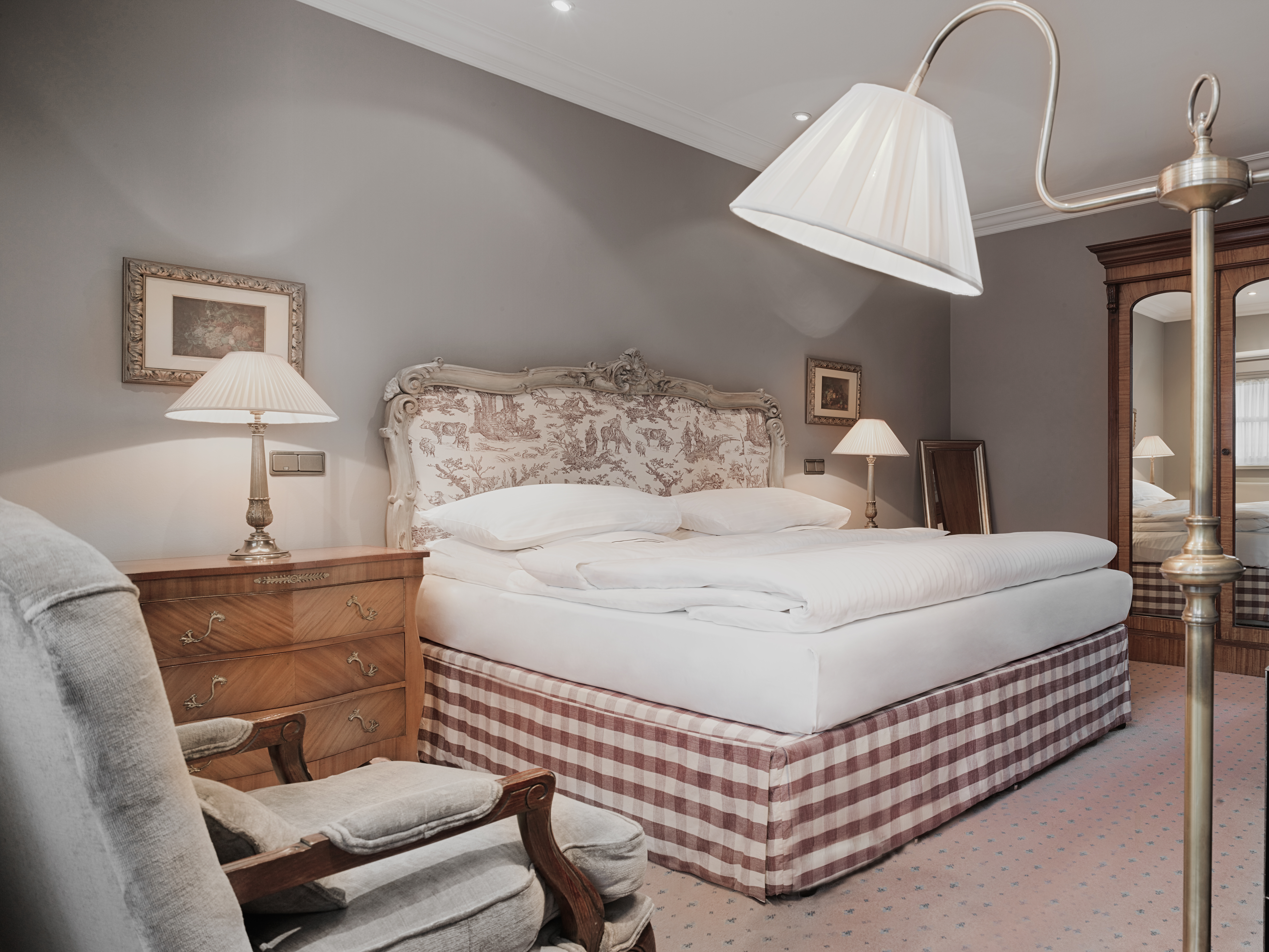 JUNIOR SUITE, DELUXE