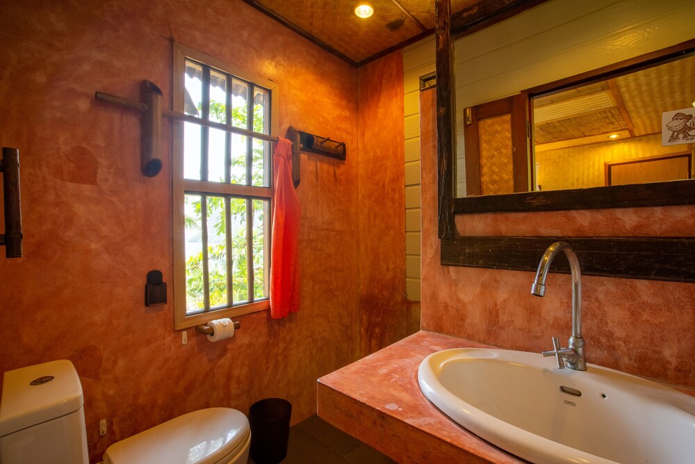 Railay Garden View Resort 36/64