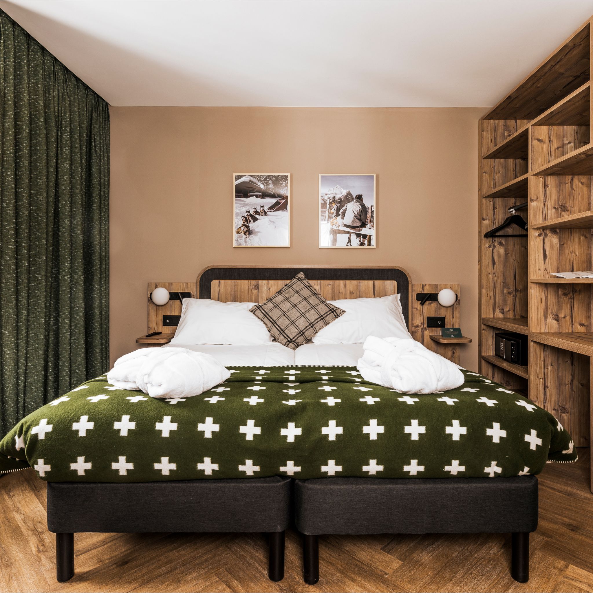 Comfy, Double Bed