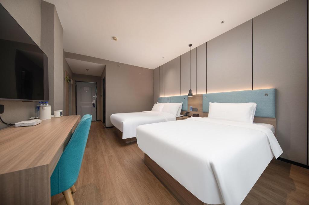 Home Inn Neo (Yangzhou Dongguan Street, He Garden) 18/40
