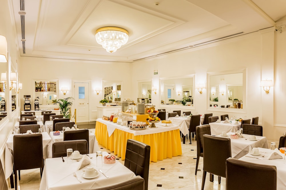 Hotel Modigliani 46/61