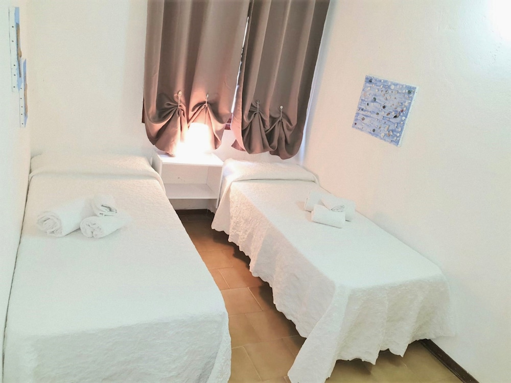 BAIA DE BAHAS - APARTMENTS AND RESORT 8/34