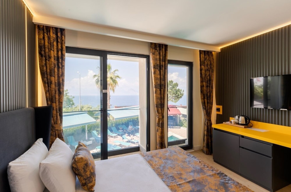 Atan Park Hotel 11/50
