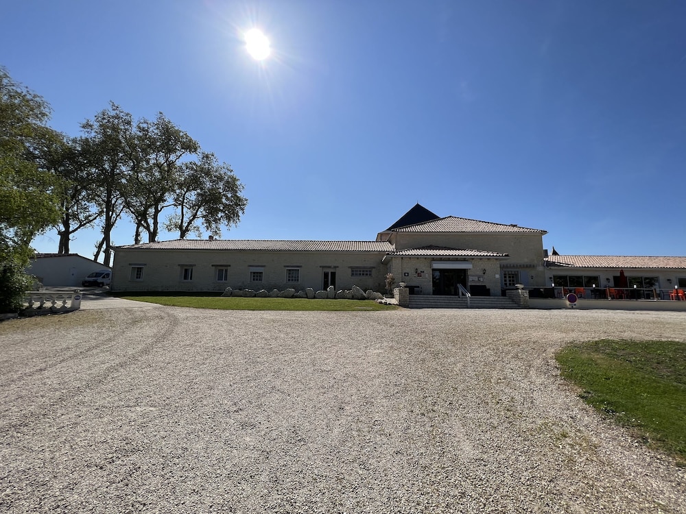 Domaine de Roullet 3/50