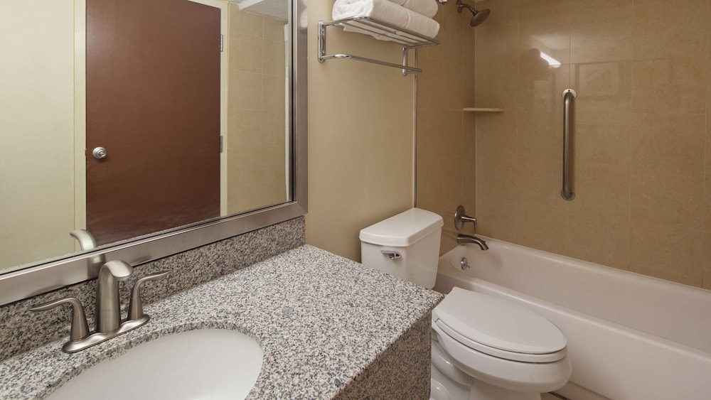 Best Western Capital Beltway Washington Dc 8/38
