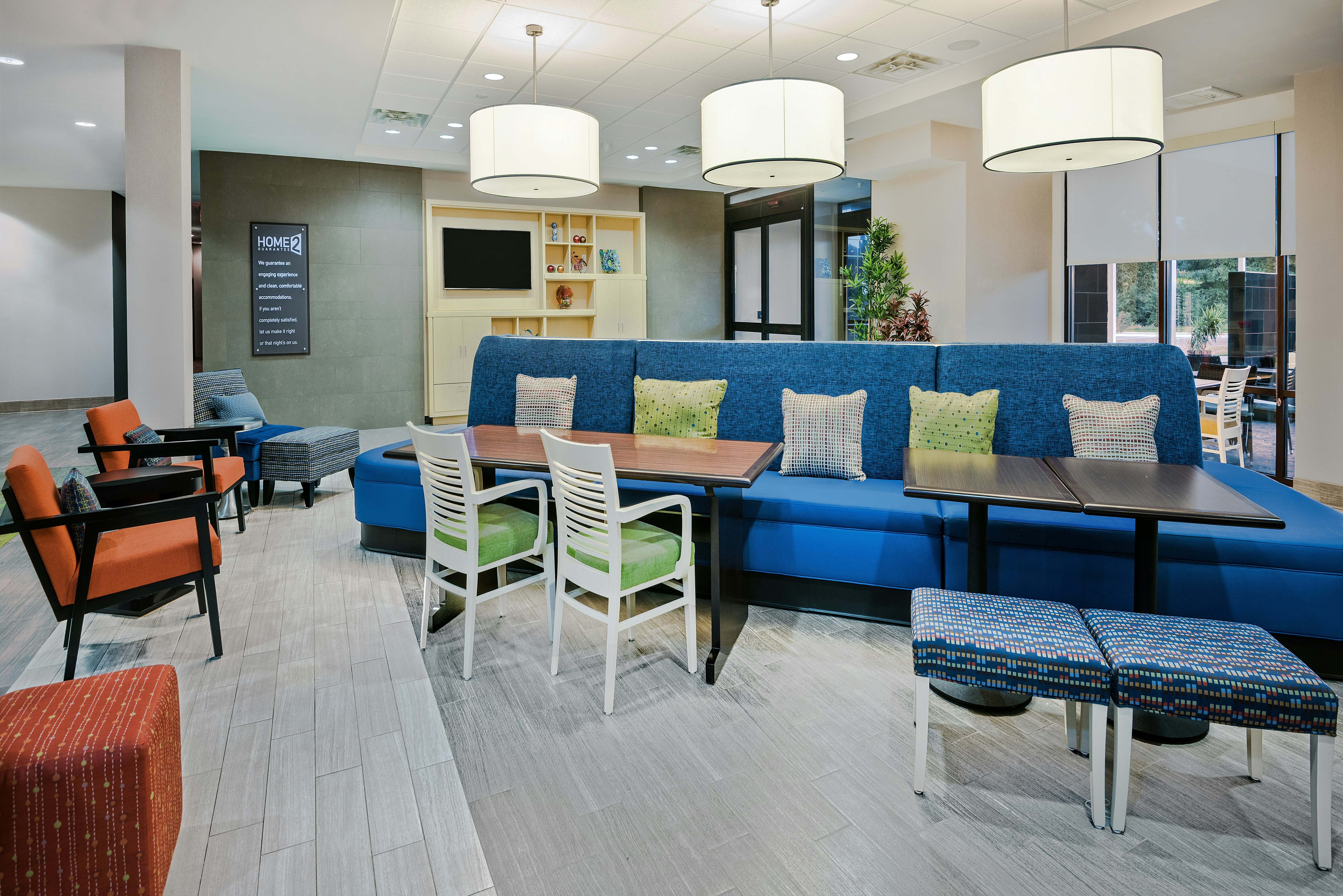 HOME2 SUITES BY HILTON AUSTIN AIRPORT 11/22