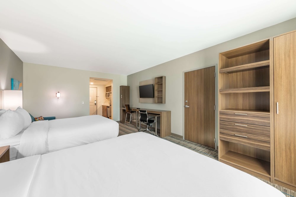 MainStay Suites Fort Myers East I-75 22/52