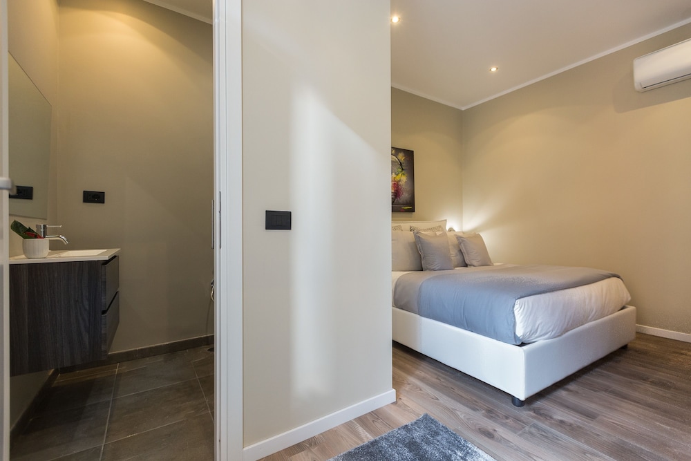 STANDARD, DOUBLE BED, PRIVATE BATHROOM