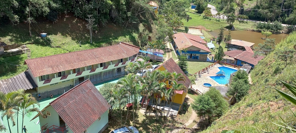 Hotel Fazenda Bonanza 22/24