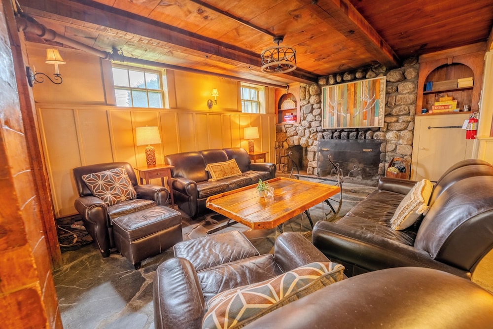 The Franconia Inn 56/74