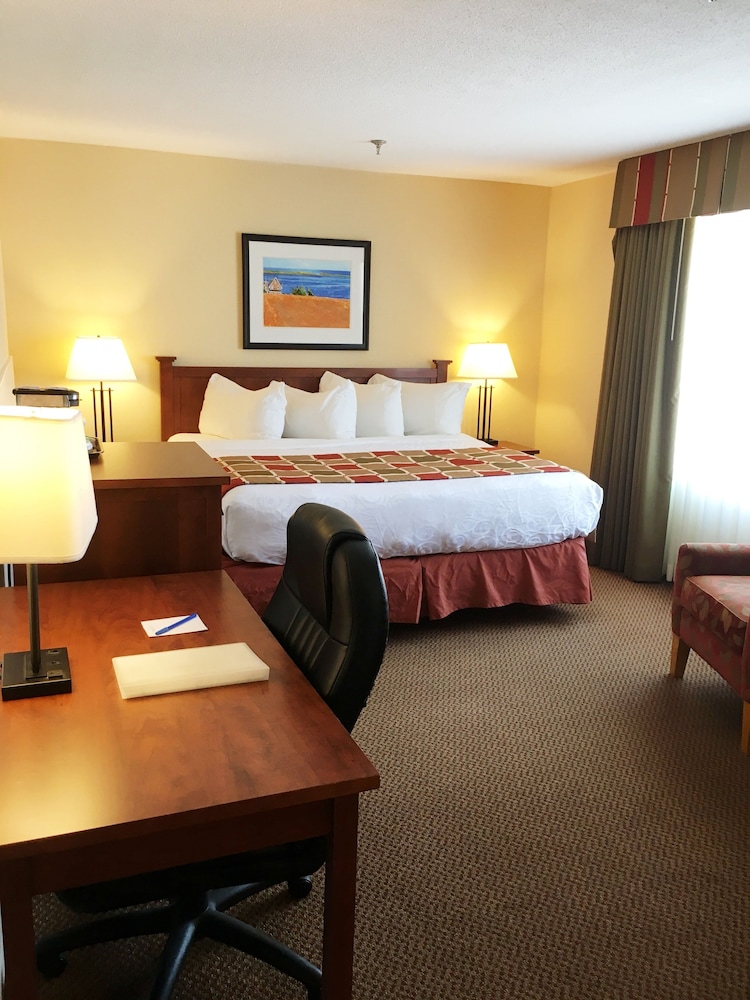 Charlottetown Inn & Conference Centre 9/61