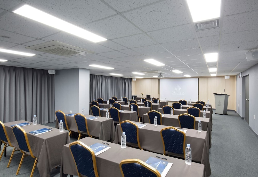 Crown Harbor Hotel Busan 68/72