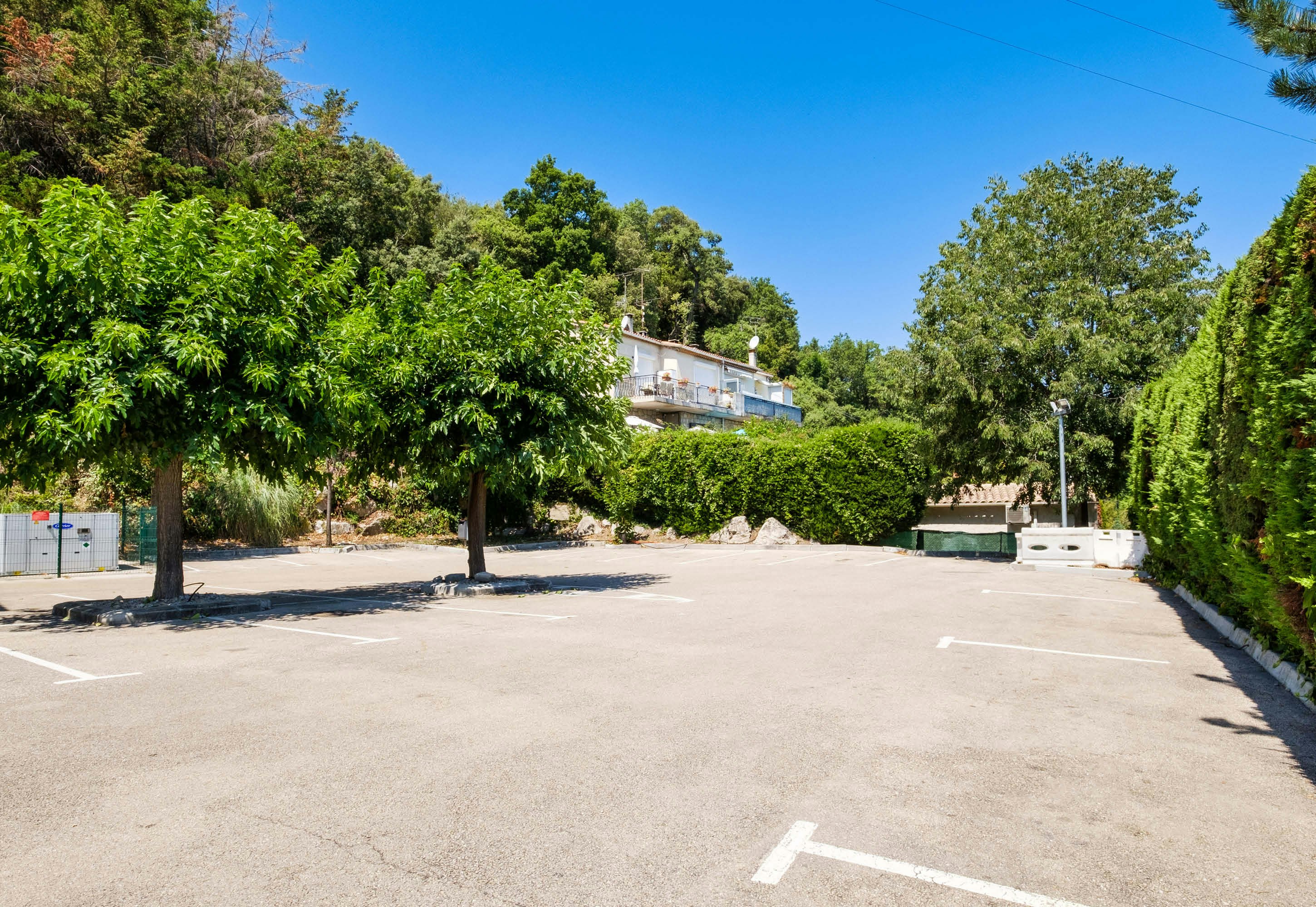 B&B Hotel Villeneuve Loubet Village 18/19