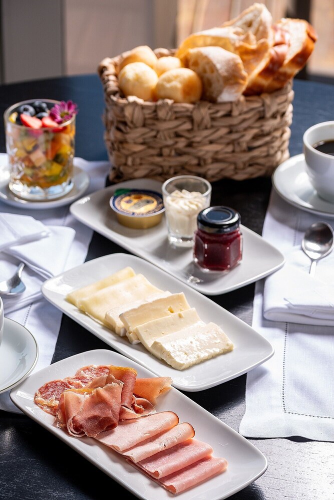 Villa d Ozio Hotel e Cucina 35/50