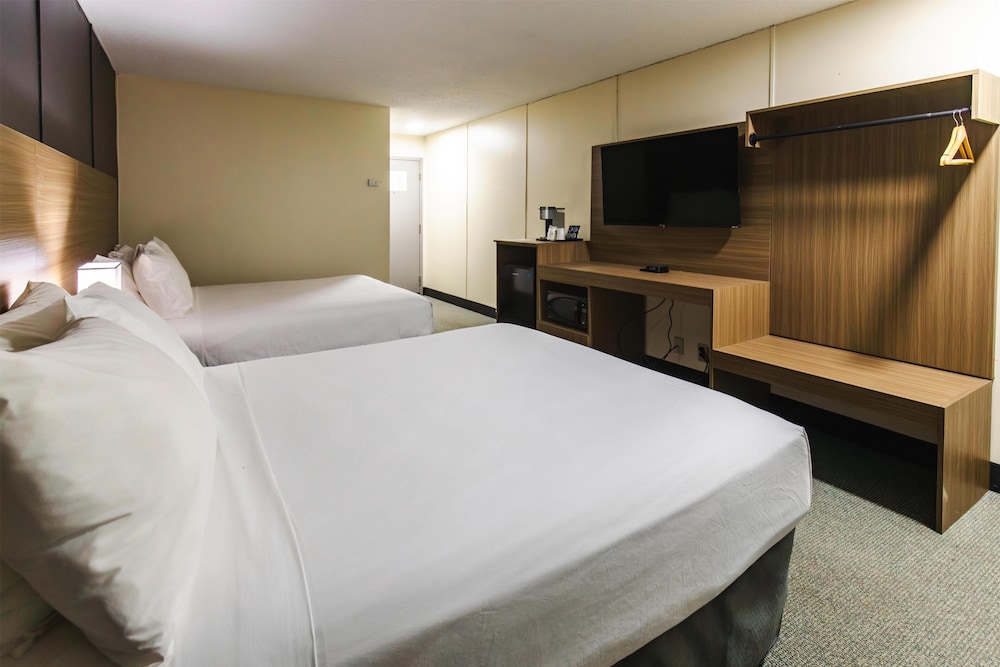 SureStay by Best Western Smithers 33/57