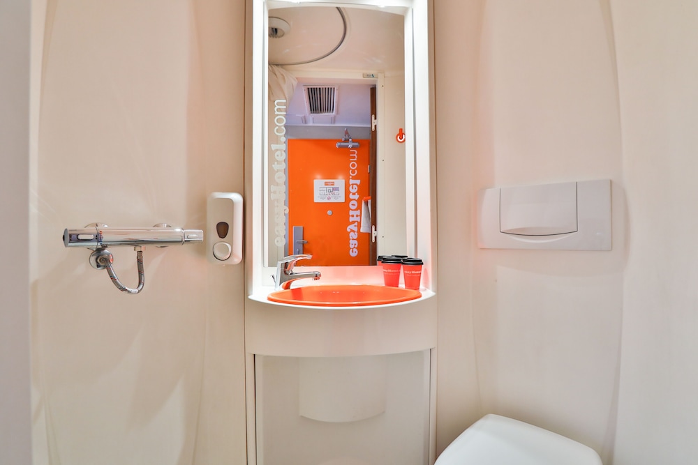 easyHotel Sofia 25/30