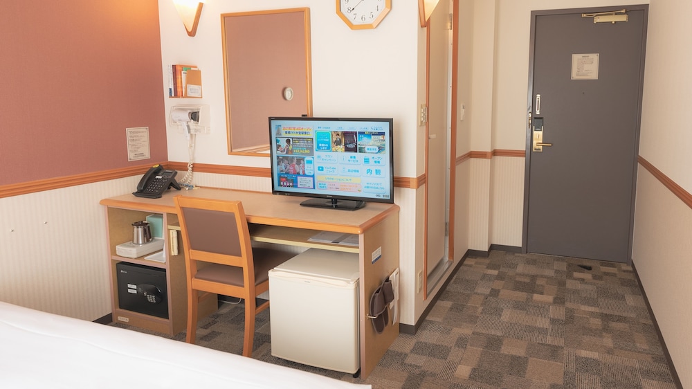 Toyoko Inn Yodoyabashi Eki Minami 52/64