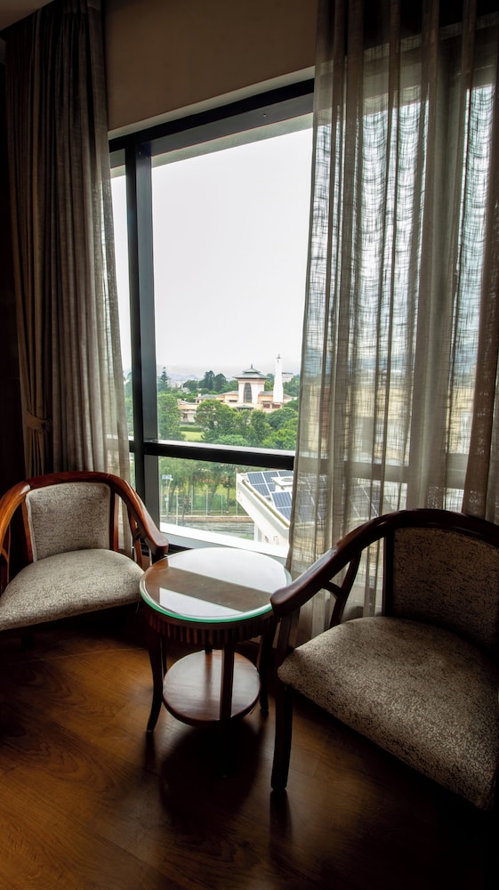Landmark Kathmandu 36/50